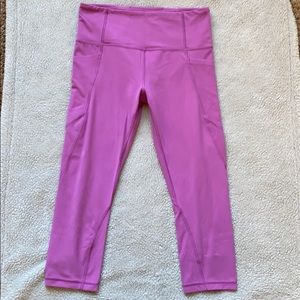 Athleta Salutation Stash Pocket Capri